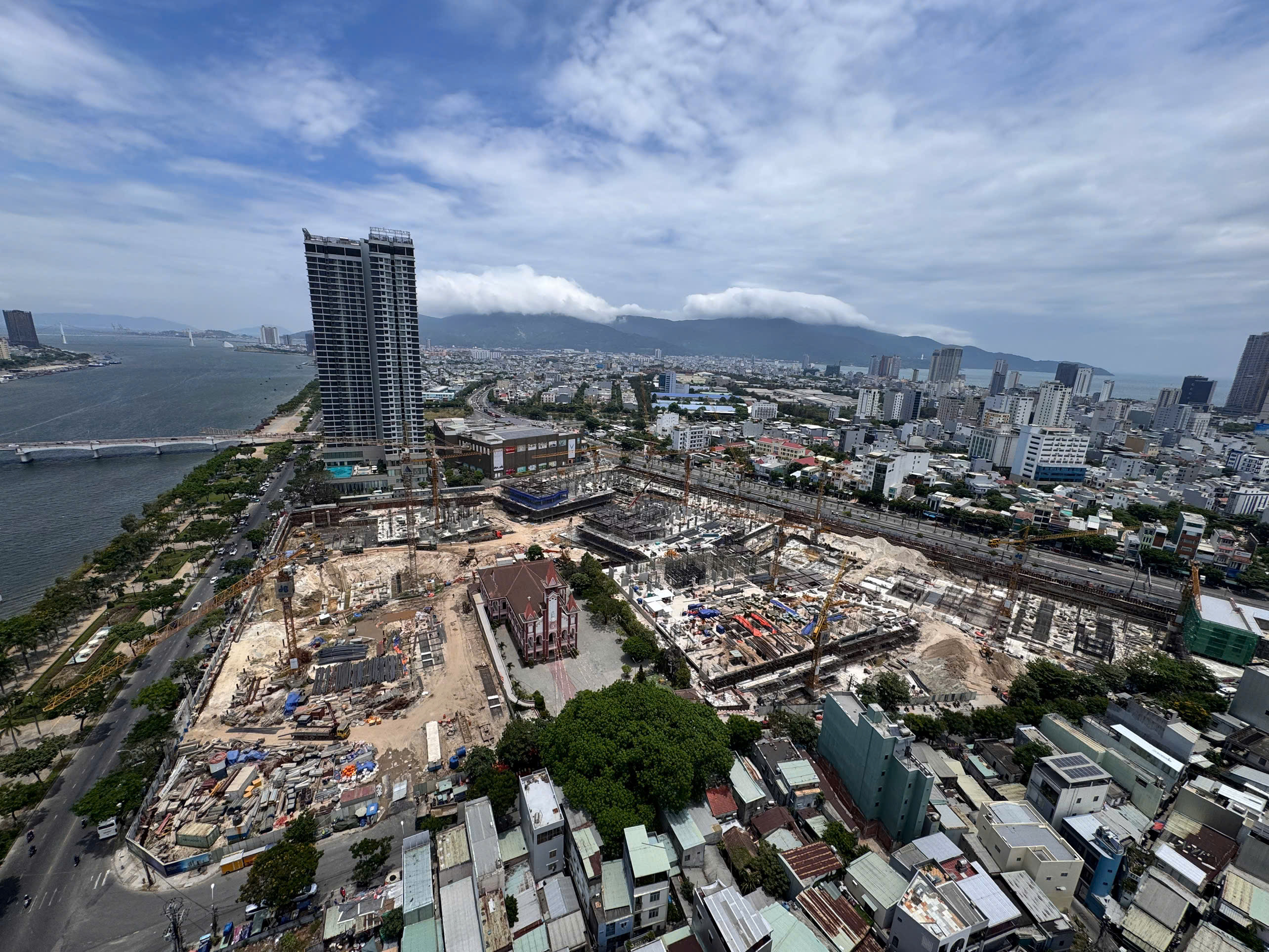 Toàn cảnh công trường Capital Square nhìn từ trên cao, tháng 5/2026
