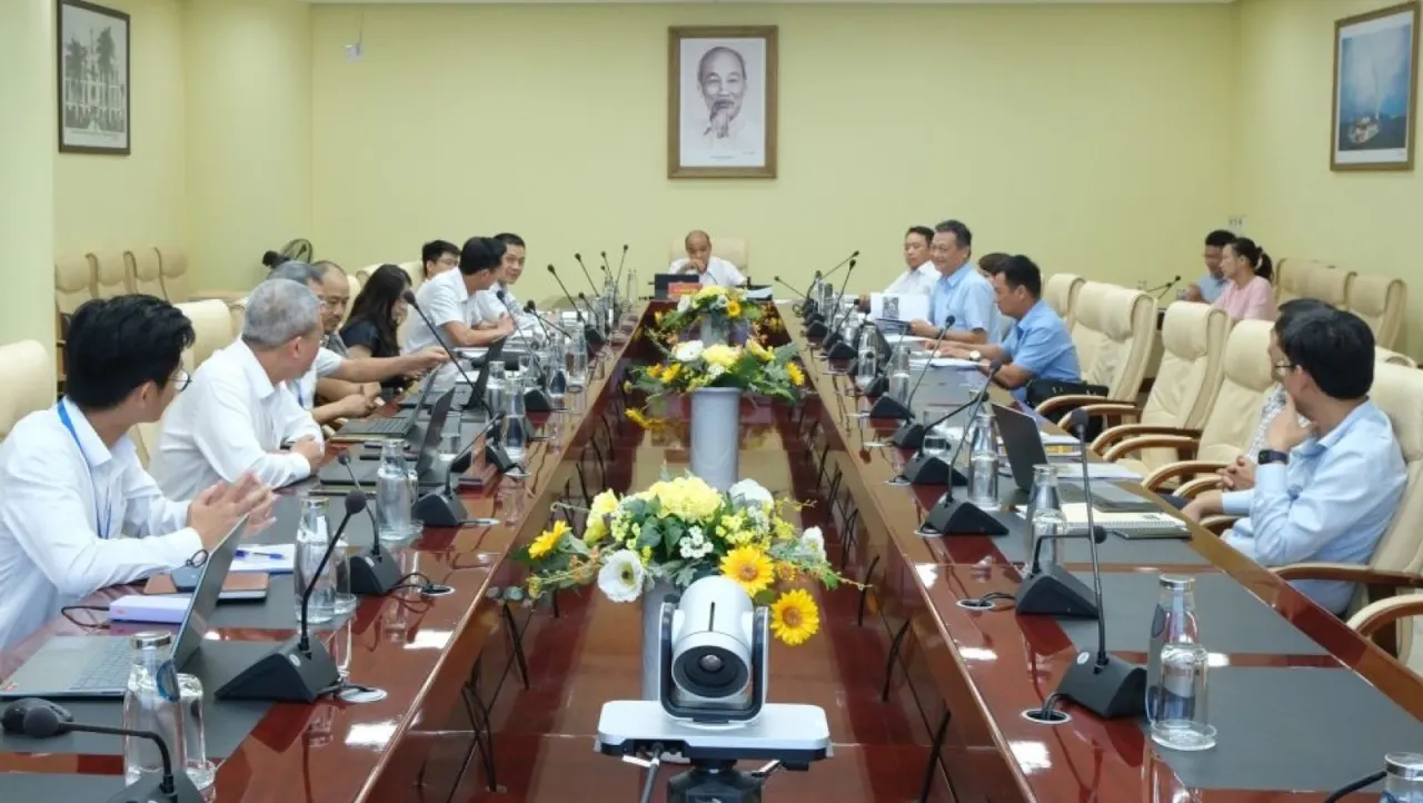 Buổi làm việc về phương án đầu tư tuyến đường sắt đô thị Đà Nẵng, Hội An