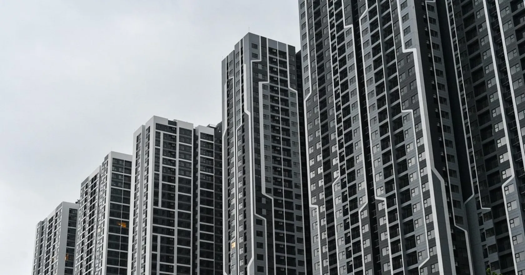 NHNN Loại Trừ NOXH, KCN Khỏi Room Tín Dụng 2026